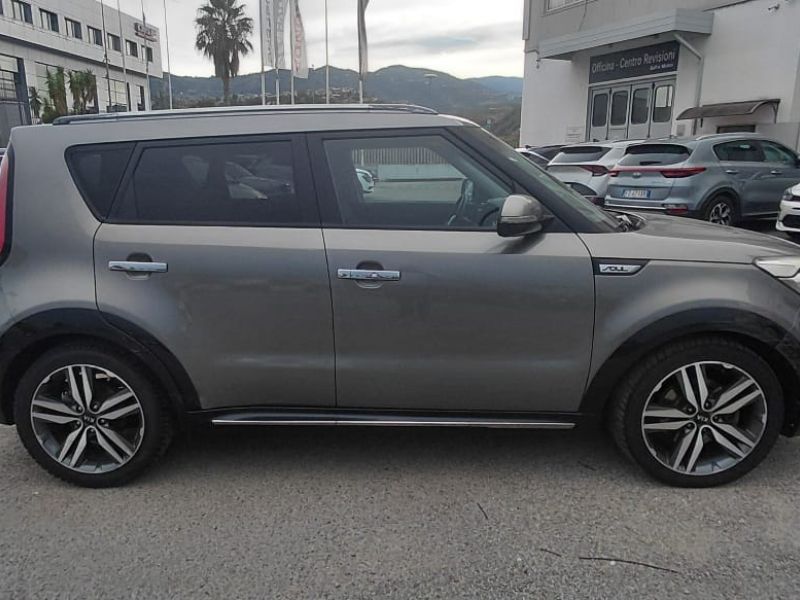 Kia Soul Soul II 2014 1.6 crdi 16v Your 128cv - 4 - Mag Motors Kia Soul Soul II 2014 1.6 crdi 16v Your 128cv