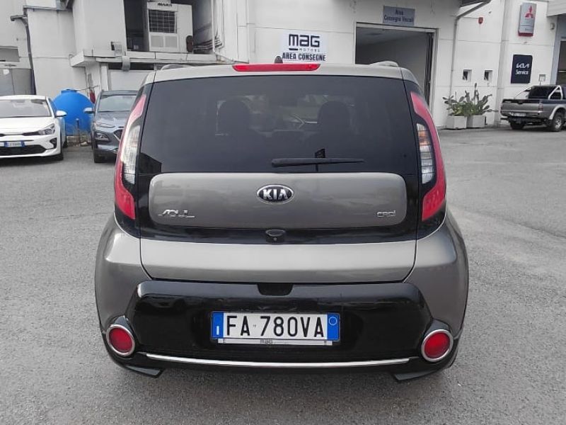 Kia Soul Soul II 2014 1.6 crdi 16v Your 128cv - 2 - Mag Motors Kia Soul Soul II 2014 1.6 crdi 16v Your 128cv
