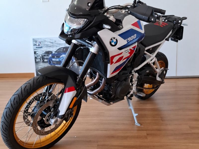 BMW F 900 GS LUGLIO 2025 - - Mag Motors BMW F 900 GS LUGLIO 2025