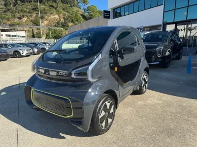 XEV Yoyo IN ARRIVO usata
