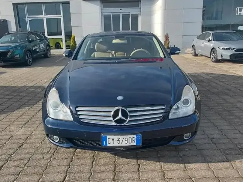 Mercedes-Benz CLS 320 CLS Berlina – C219 cdi V6