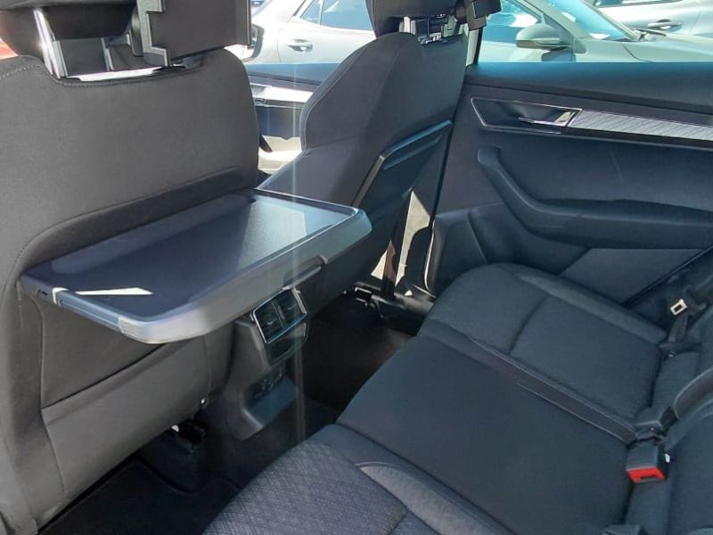 Skoda Karoq 2022 2.0 tdi evo Style 115cv dsg - 7 - Mag Motors Skoda Karoq 2022 2.0 tdi evo Style 115cv dsg