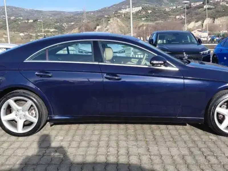 Mercedes-Benz CLS 320 CLS Berlina – C219 cdi V6