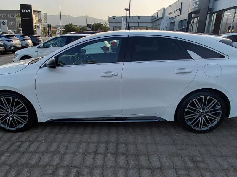 Kia ProCeed / pro_cee'd ProCeed III 2022 1.5 t-gdi GT Line Special Edition 160cv dct - - Mag Motors Kia ProCeed / pro_cee’d ProCeed III 2022 1.5 t-gdi GT Line Special Edition 160cv dct