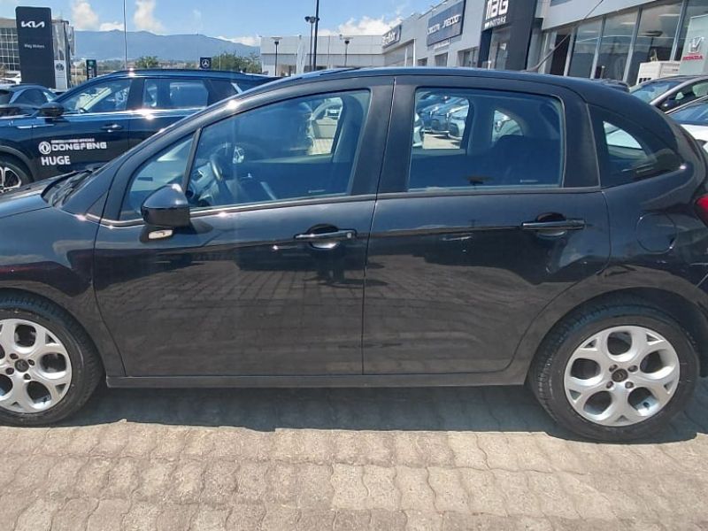 Citroen C3 II 2009 1.1 Exclusive (exclusive style)