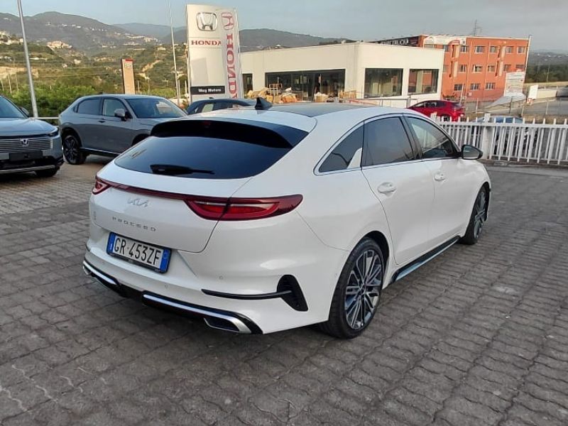 Kia ProCeed / pro_cee'd ProCeed III 2022 1.5 t-gdi GT Line Special Edition 160cv dct - 3 - Mag Motors Kia ProCeed / pro_cee’d ProCeed III 2022 1.5 t-gdi GT Line Special Edition 160cv dct