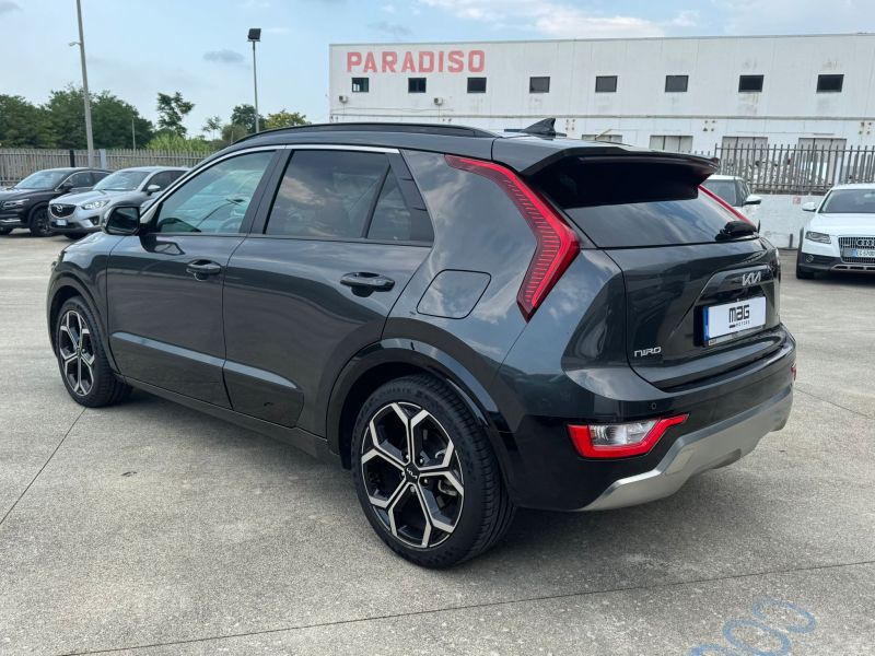 Kia Niro Niro II 2022 1.6 gdi hev Style dct6 GARANZIA CASA MADRE!!! - 1 - Mag Motors Kia Niro Niro II 2022 1.6 gdi hev Style dct6 GARANZIA CASA MADRE!!!